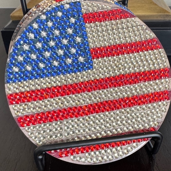 🇺🇸 Diamond Art Patriotic Eagle Coasters – Set of 4 (Wood Base) - Picture 2 of 6